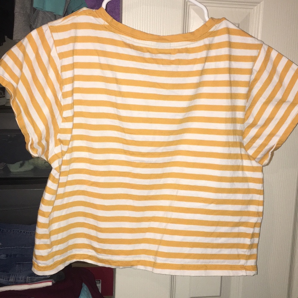 Crop Top - Picture 2 of 3